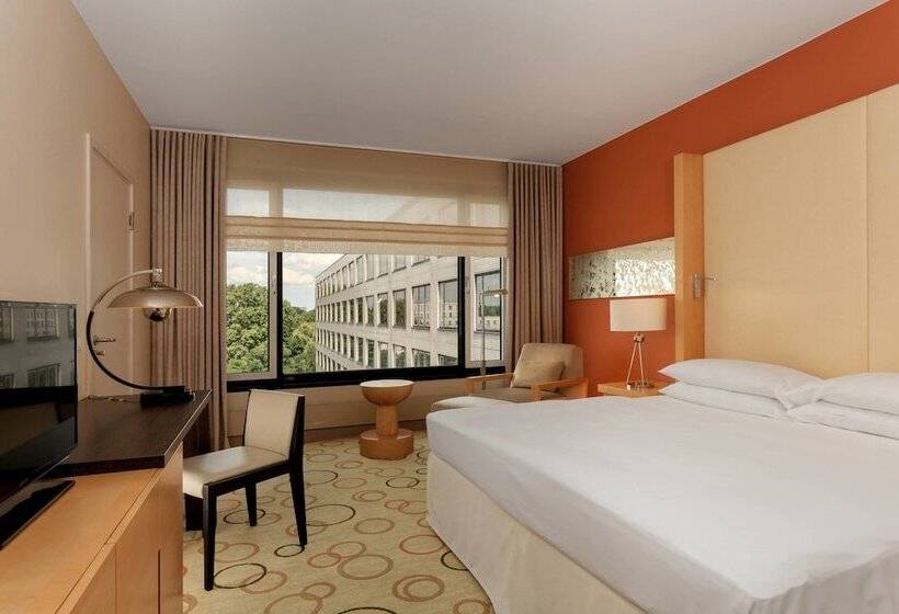 اتاق کلاب, Sheraton Berlin Grand Hotel Esplanade