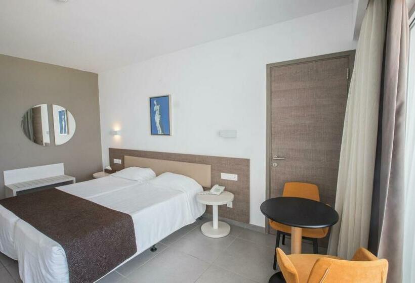 Номер Deluxe Вид на Море, Vassos Nissi Plage Hotel & Spa