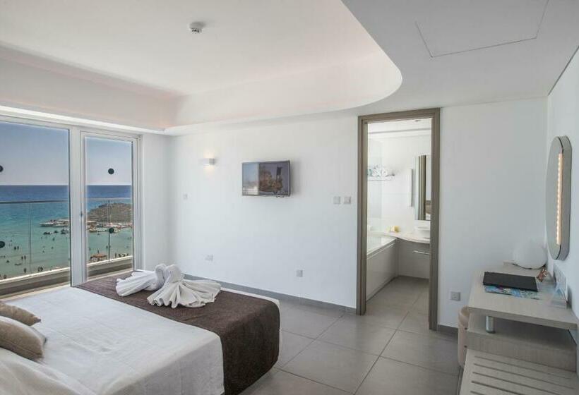 Люкс Deluxe Вид на Море, Vassos Nissi Plage Hotel & Spa