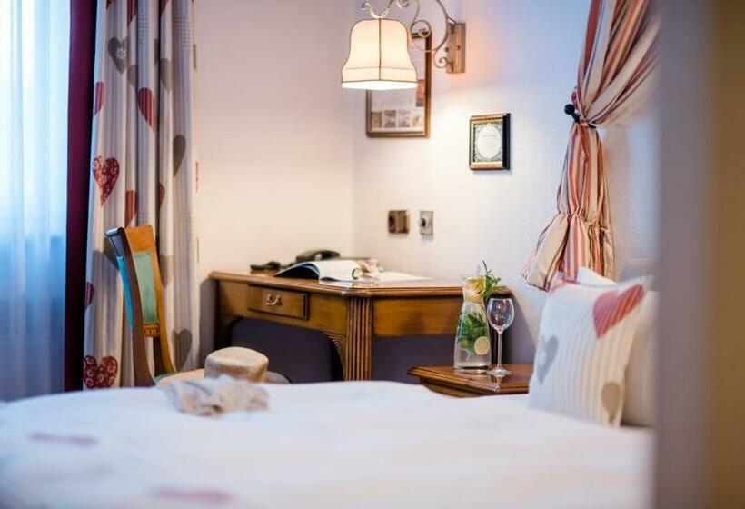 Номер Стандарт, Lohmann S Romantik Hotel Gravenberg