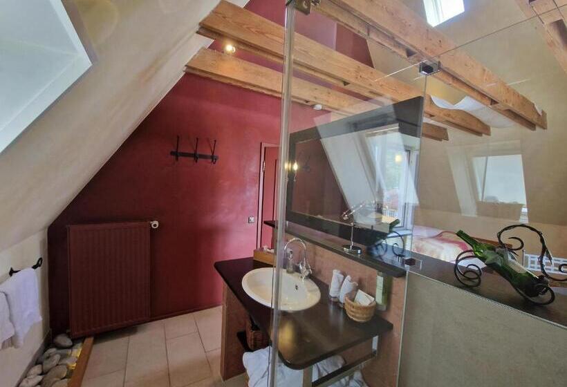 Полулюкс, Laurentius Boutique Hotel & Restaurant