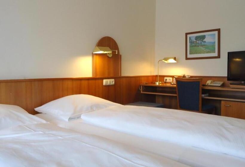 Номер Стандарт с Балконом, Altenburgblick