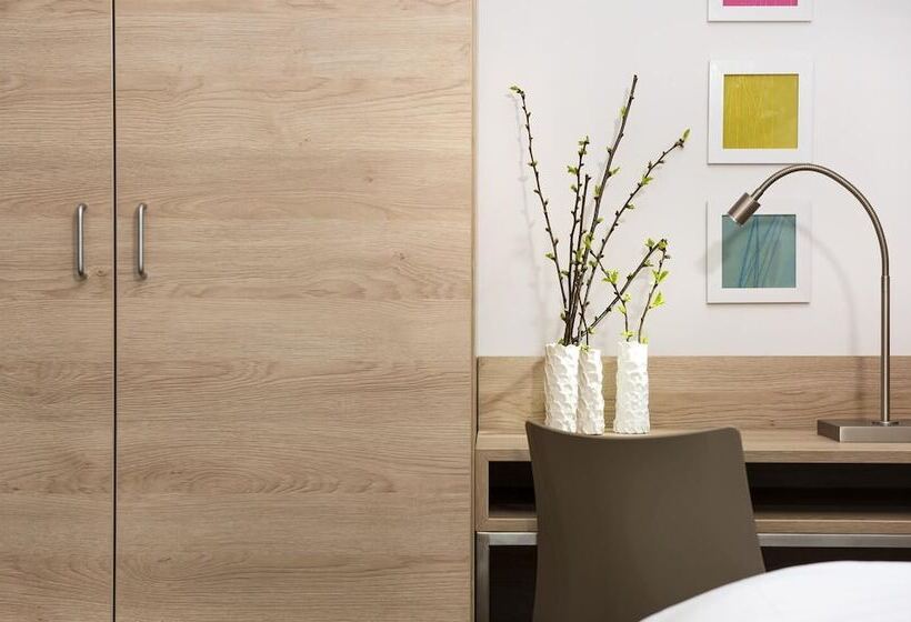 Номер Стандарт, Business & Budget Hotel Tessin