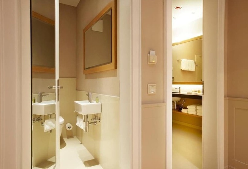 Полулюкс, Romantik Hotel Das Lindner
