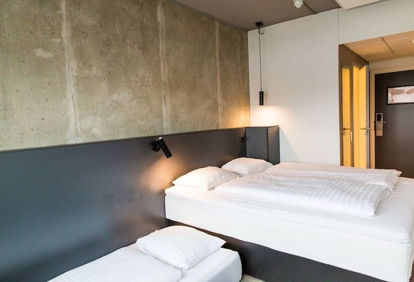 Номер Стандарт Трехместный, Zleep Hotel Aarhus Viby