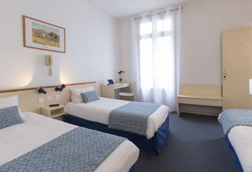 Номер Стандарт Трехместный, Hôtel Aneto
