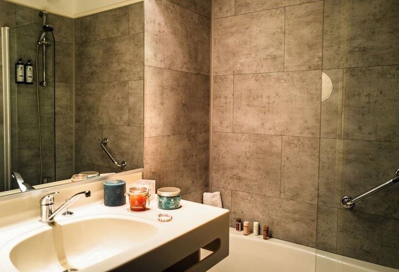 Номер Superior с Балконом, Hôtel Valdys Thalasso & Spa   Les Pins