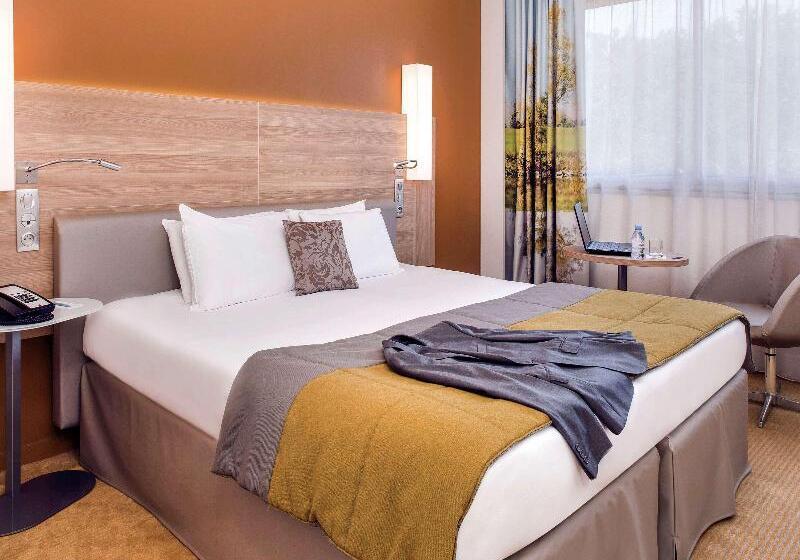 Номер Классика Кровать Кинг, Mercure Macon Bord De Saone