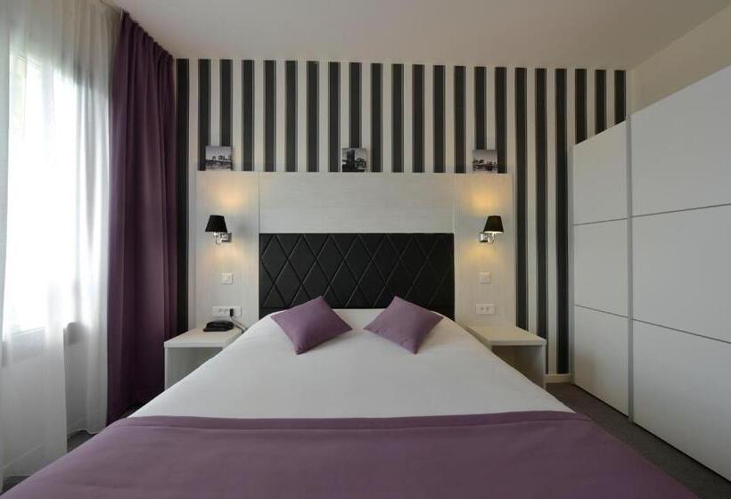 Полулюкс, Auberge De L'etoile