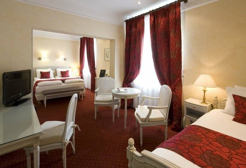 Полулюкс, Grand Hôtel Bristol