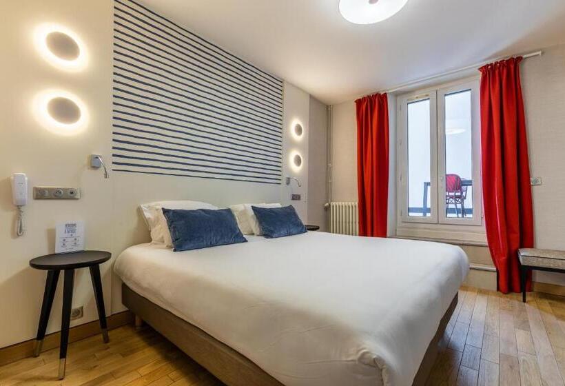 Номер Стандарт с Террасой, Kyriad Saint Malo Centre Plage