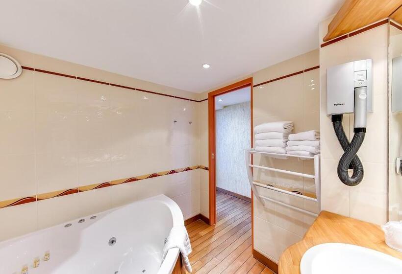 Номер Дюплекс, Kyriad Saint Malo Centre Plage