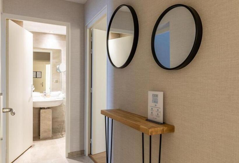 Apartament 1 Sypialnia Widok Morze, Kyriad Saint Malo Centre Plage