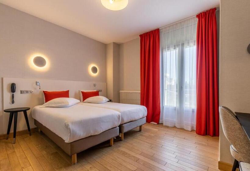 Номер Стандарт, Kyriad Saint Malo Centre Plage