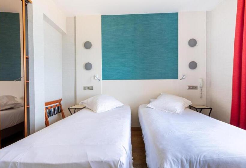 Номер Стандарт Вид на Море, Kyriad Saint Malo Centre Plage