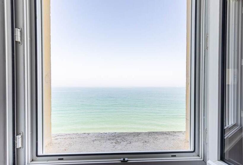 Номер Superior Вид на Море, Kyriad Saint Malo Centre Plage