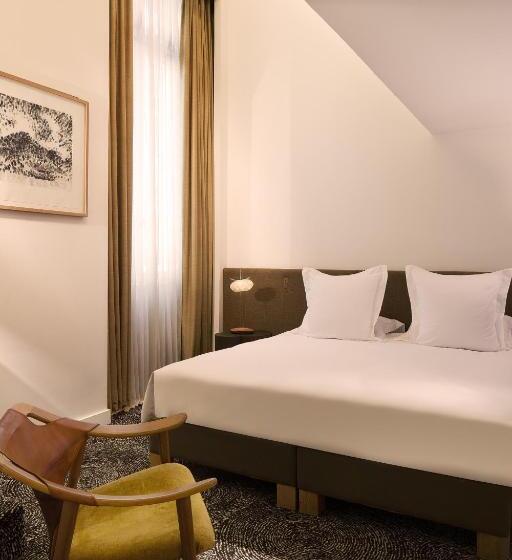 اتاق لوکس, Marignan Champs Elysees