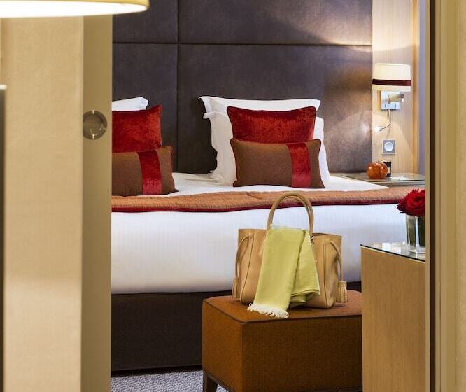 Люкс Повышенной Комфортности, Hôtel Barrière L Hôtel Du Golf