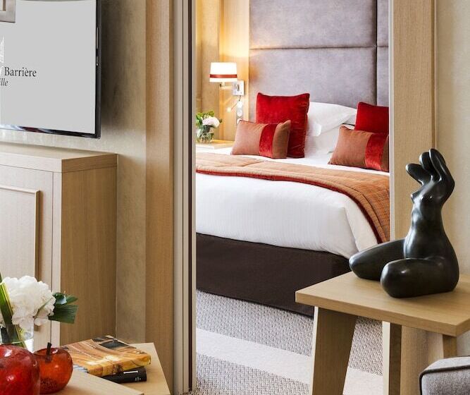 Люкс Повышенной Комфортности, Hôtel Barrière L Hôtel Du Golf