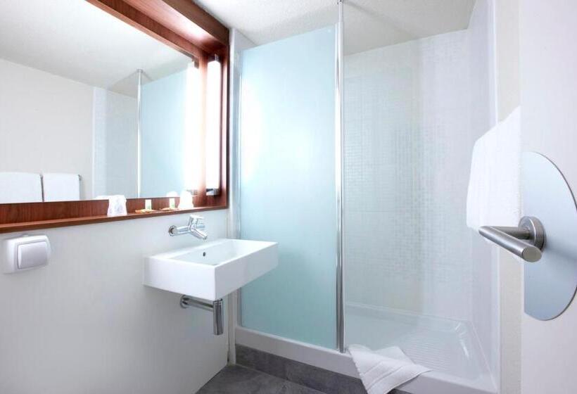 Номер Superior, Campanile Paris Est  Bobigny