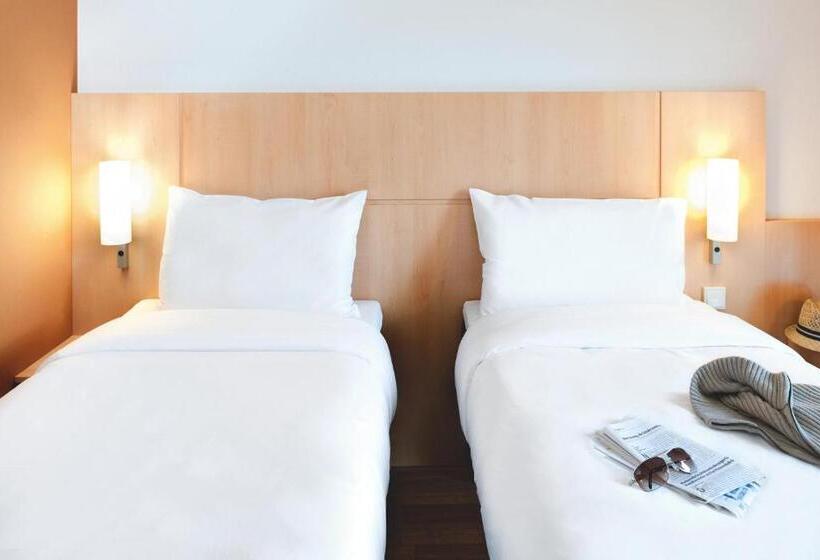 Номер Стандарт, Ibis Le Puyenvelay Centre