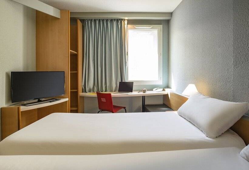 스탠다드 룸, Ibis Saint Rambert D Albon