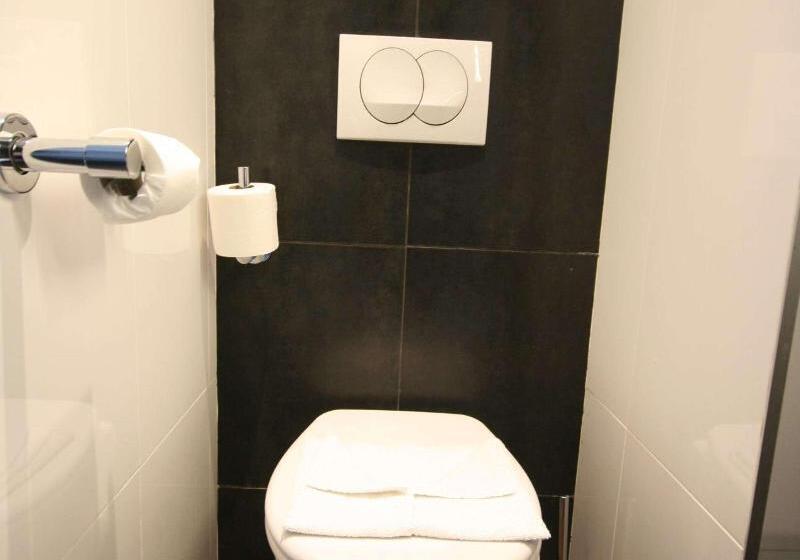 Üç Kişilik Standart Oda, Kyriad Paris 12 Nation