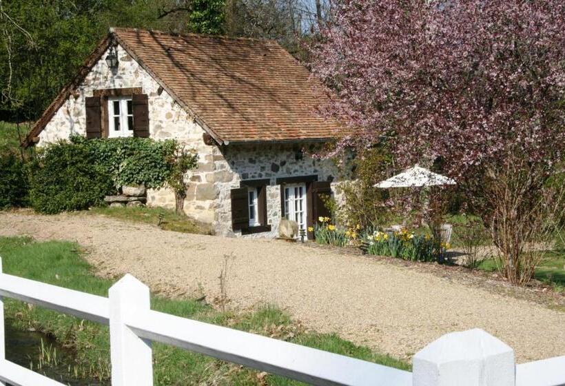 Люкс, Au Moulin De La Gorce