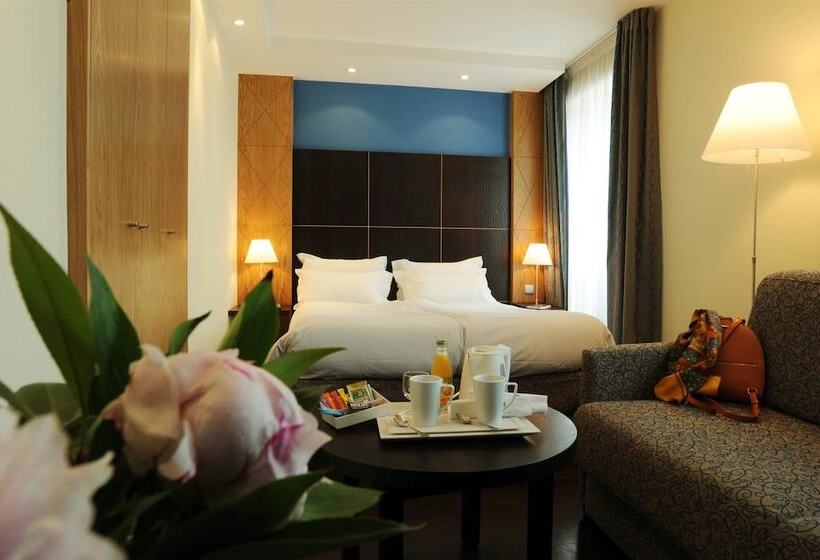 Номер Deluxe, Best Western Plus Monopole Metropole