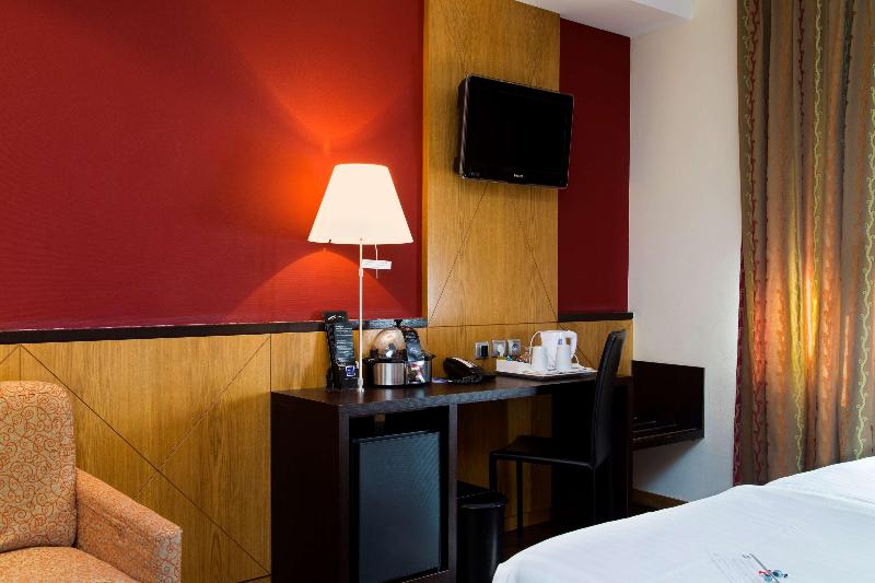 Номер Deluxe, Best Western Plus Monopole Metropole