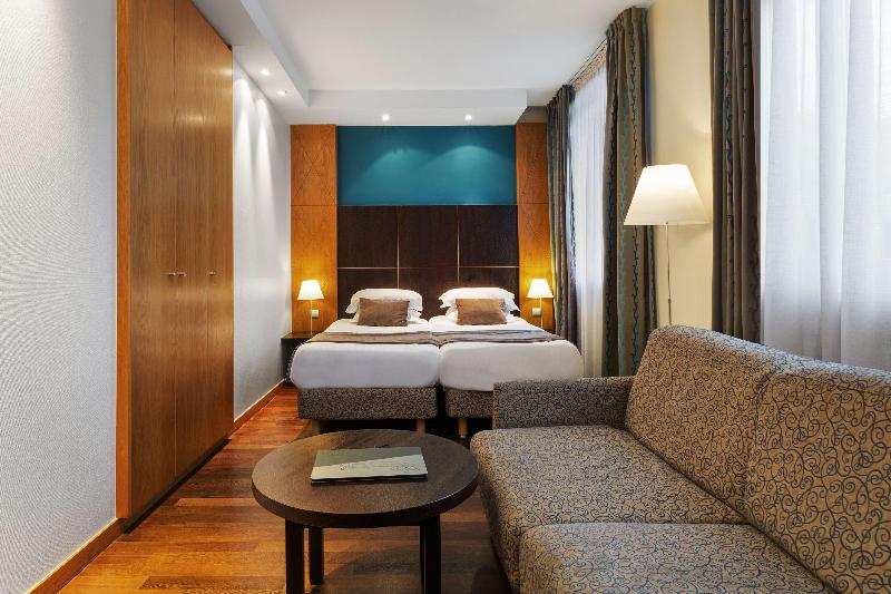 Номер Deluxe, Best Western Plus Monopole Metropole
