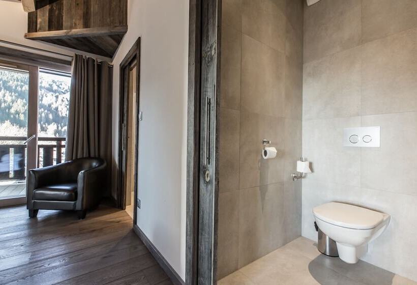 سوییت, Chalet Hotel Crychar