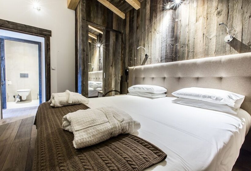 Люкс, Chalet Hotel Crychar