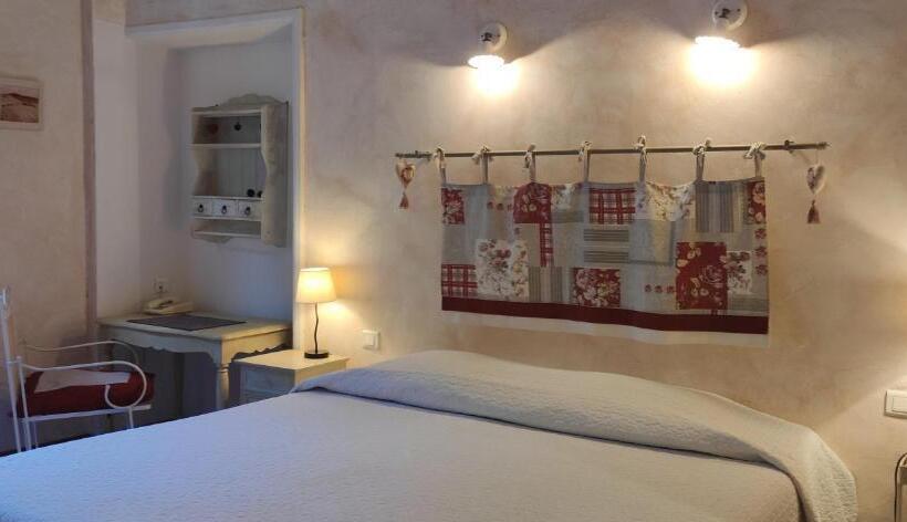 Номер Стандарт, Le Manoir