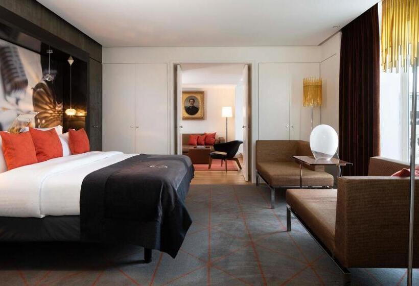 سوییت اجرایی, Hôtel De Sers Champs Elysées Paris