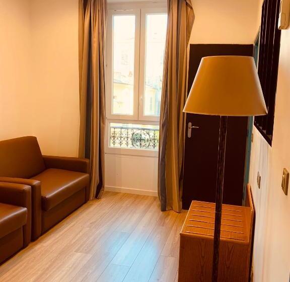 سوییت خانوادگی, Esprit D Azur