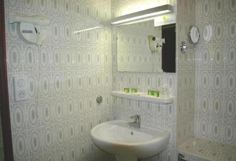 4인용 스탠다드 룸, Hôtel Saint Hubert