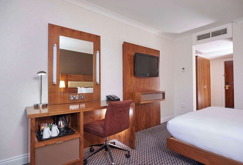 디럭스 룸, Doubletree By Hilton  Bristol North