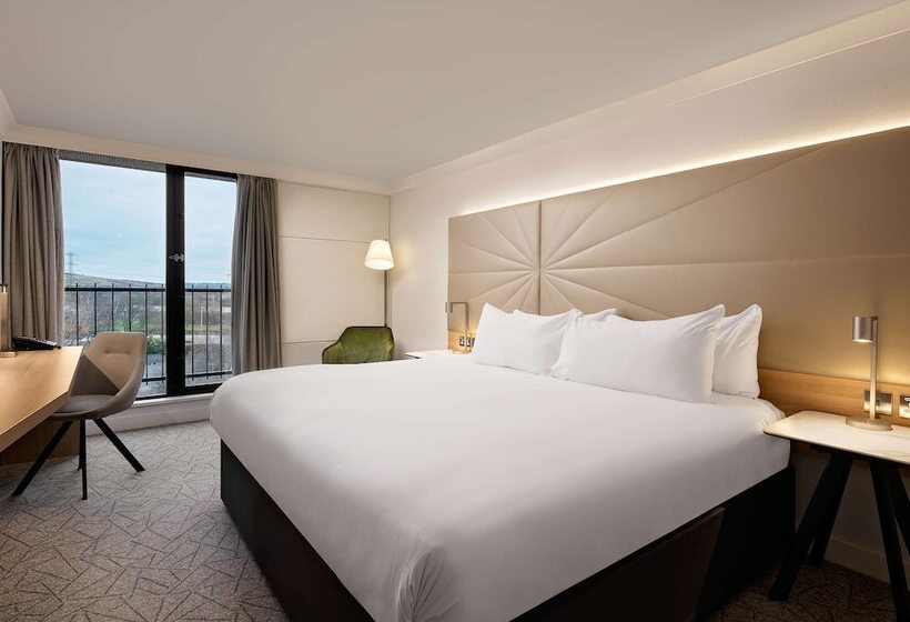 Номер Deluxe, Hilton Birmingham Metropole