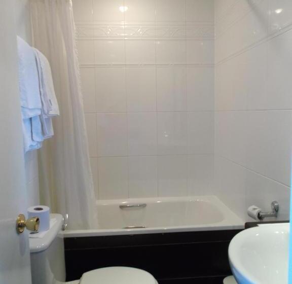 اتاق استاندارد, Ox Hotel Carlisle