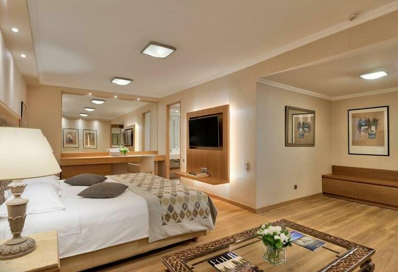 ファミリールーム, Divani Caravel