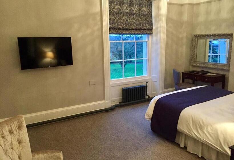 Номер Стандарт, Glewstone Court Country House
