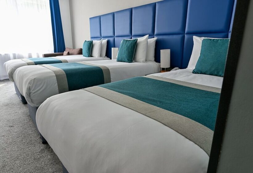 Номер Стандарт Трехместный, Kensington Court Hotel   Earls Court