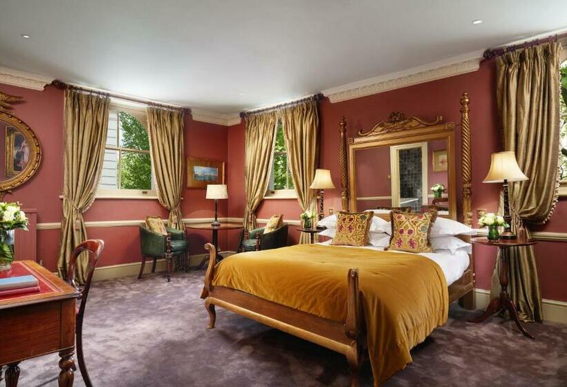 Полулюкс, The Gore London   Starhotels Collezione