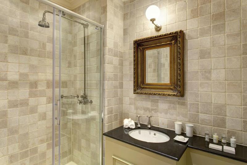 Классический Номер, The Gore London   Starhotels Collezione