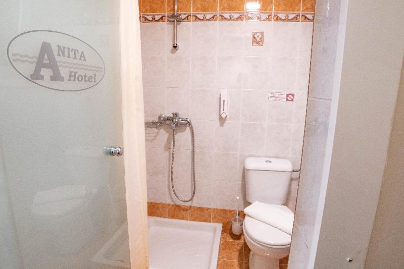Habitació Estàndard, Anita