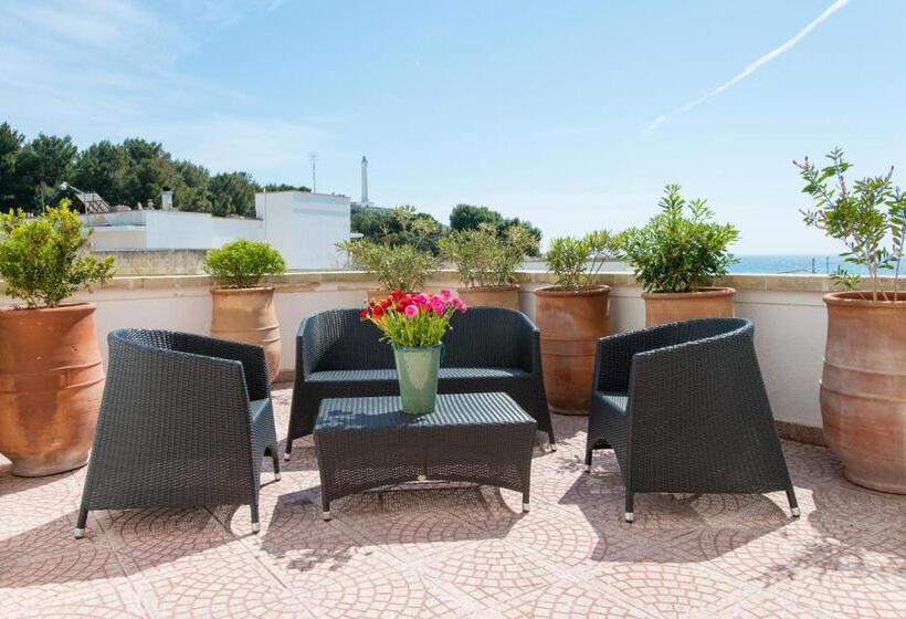 Полулюкс, Approdo Boutique Hotel Leuca