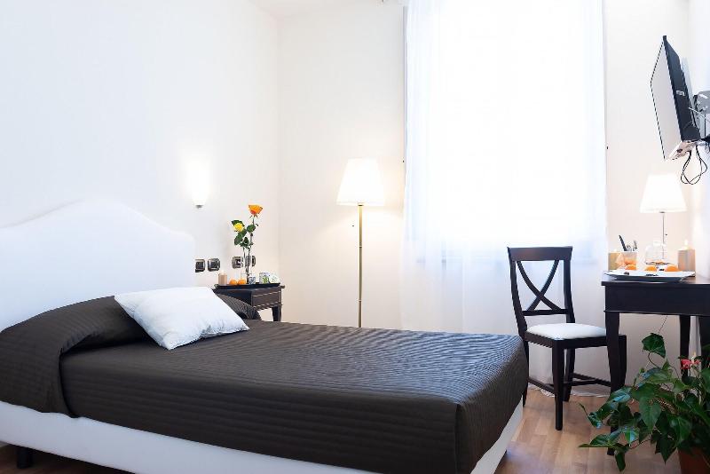 Трехместный Номер Классика, Grand Hotel Impero   Wellness & Exclusive Spa