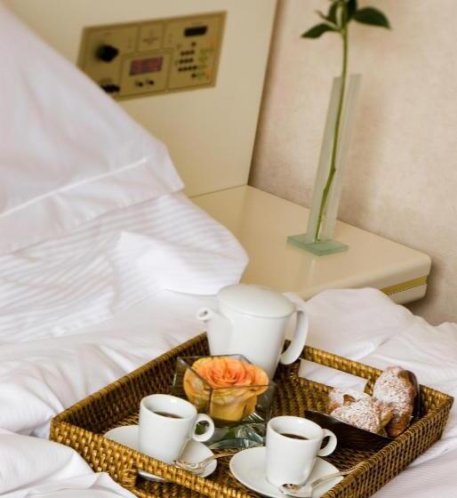 Camera Singola Classica, Starhotels Cristallo Palace