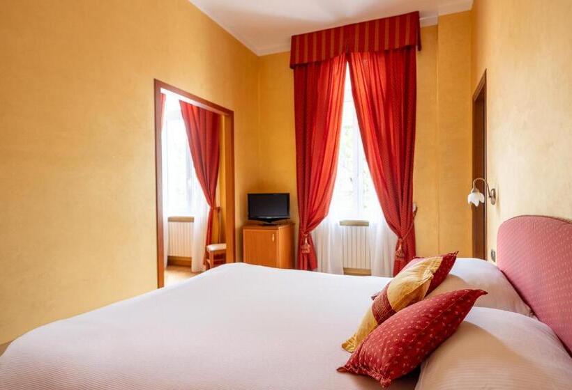 سوییت جونیور, Villa Elisa & Spa